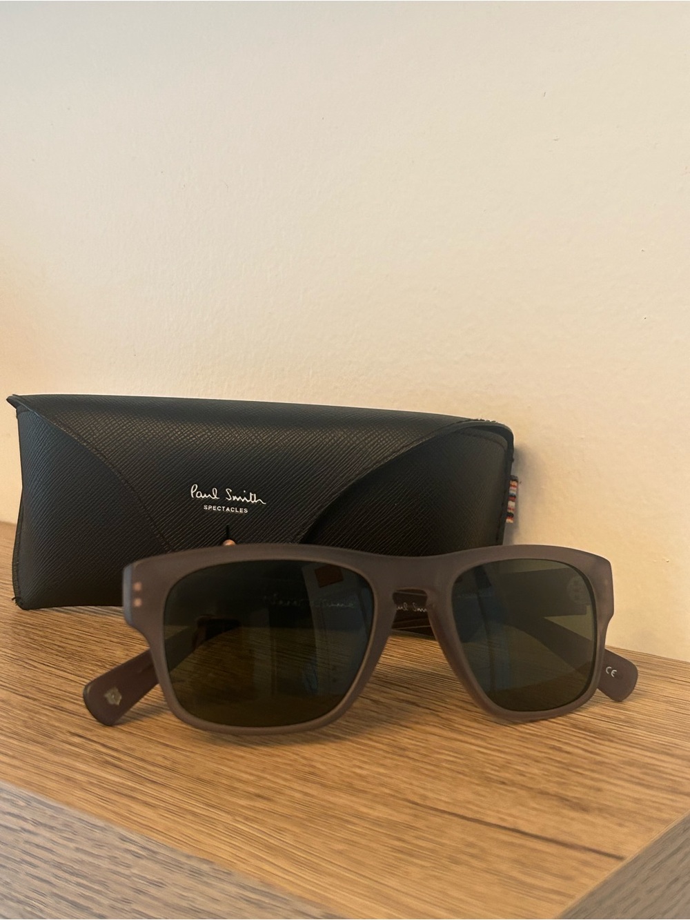 Paul Smith Luxury Designer Sunglasses Never Assume in case